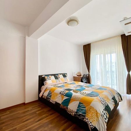 Cozy Apartment 2 Bedroom Private Parking Kolozsvár Kültér fotó