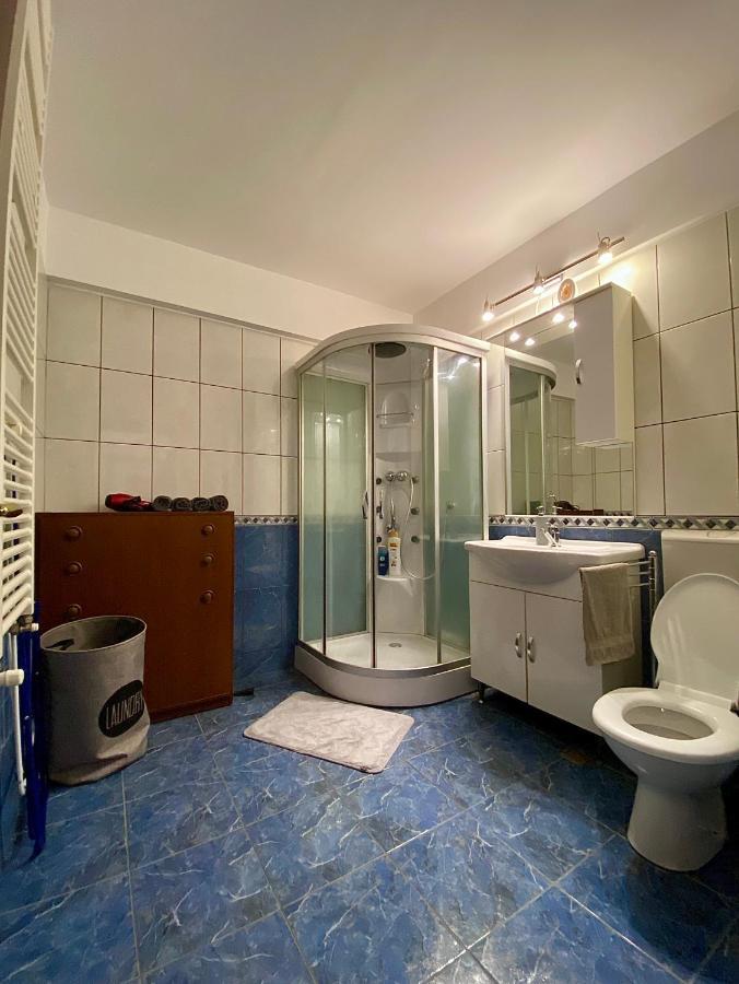 Cozy Apartment 2 Bedroom Private Parking Kolozsvár Kültér fotó